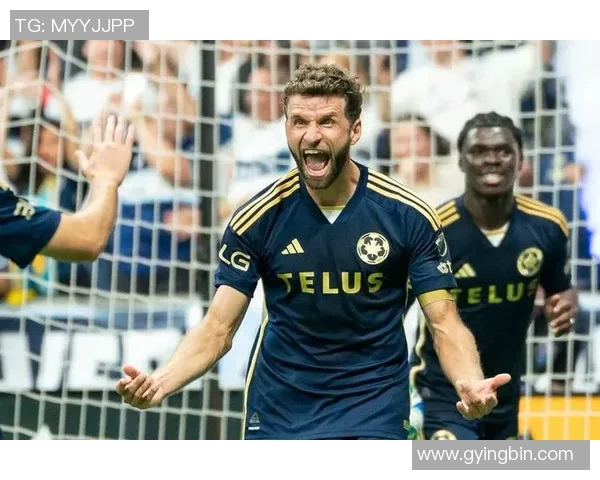 非洲足球明星成功当选总统引发全球关注与热议 非洲足球明星成功当选总统引发全球关注与热议